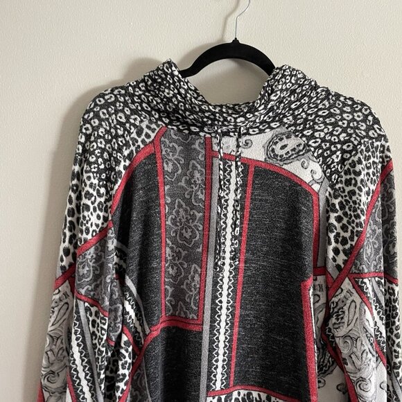 Weekends by Chicos Women Sz 2 L Black/Gray/Red Drawstring Cowl Neck L/Sleeve Top - Picture 5 of 10